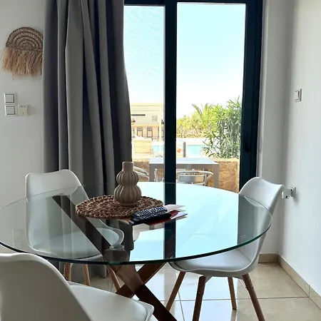 Pachia Ammos شقة فندقية *